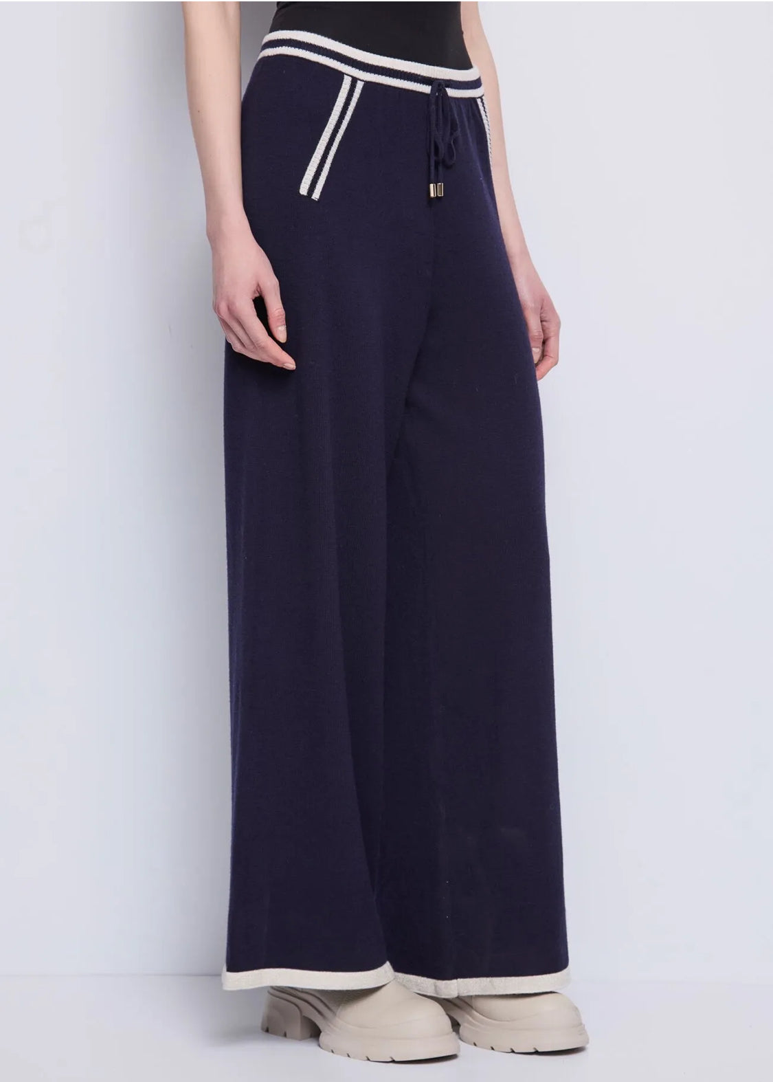 GAUDI WOMEN’S DRAWSTRING YARN TROUSERS 521BD23001
