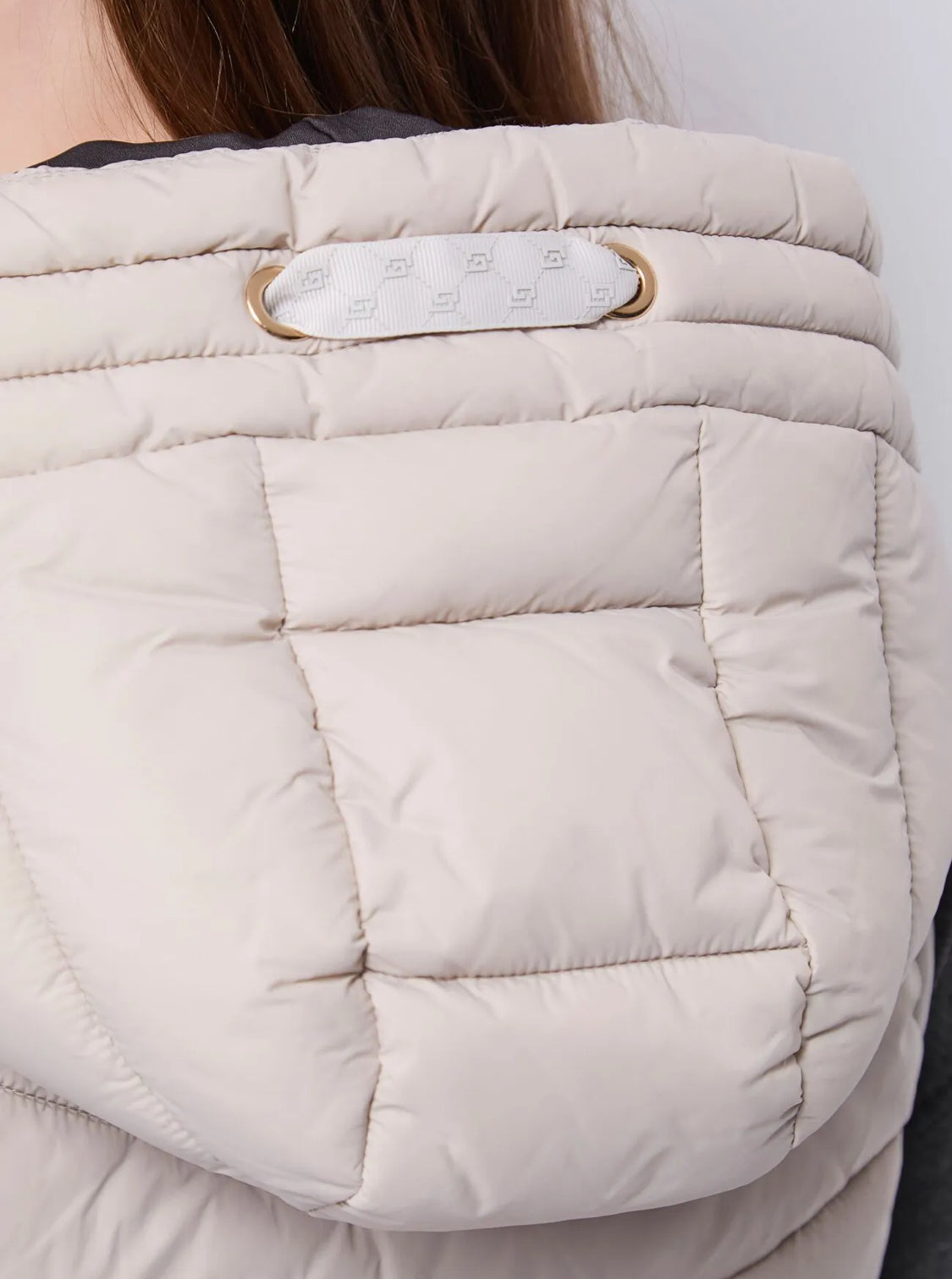 GAUDI WOMEN’S QUILTED NYLON WITH HOOD 521BD35003