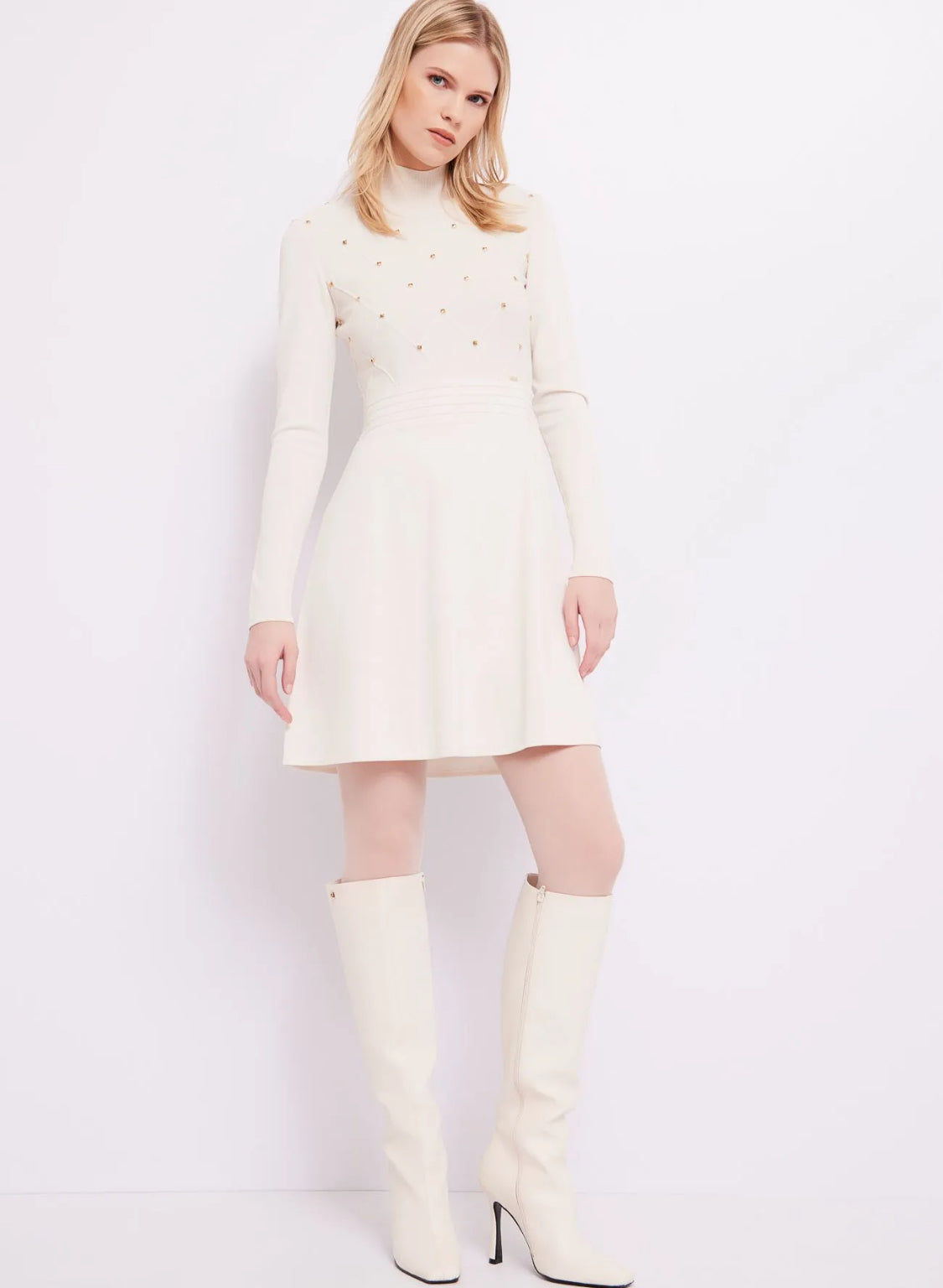 GAUDI SHORT DRESS WITH STUDS 321FD13003 60%