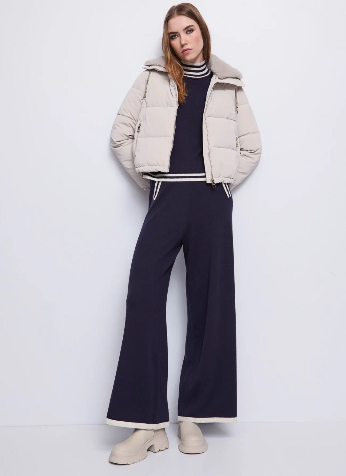 GAUDI WOMEN’S DRAWSTRING YARN TROUSERS 521BD23001