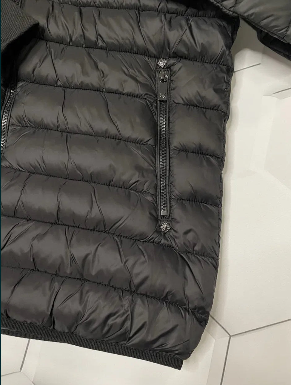 Richmond X Feather down jacket with front pockets with cemeira, long sleeves with cuffs and high collar UMA25154PI