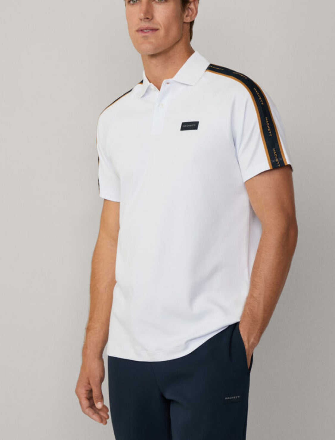 HACKETT CLASSIC FIT SHORT SLEEVE TAPE POLO HM563406