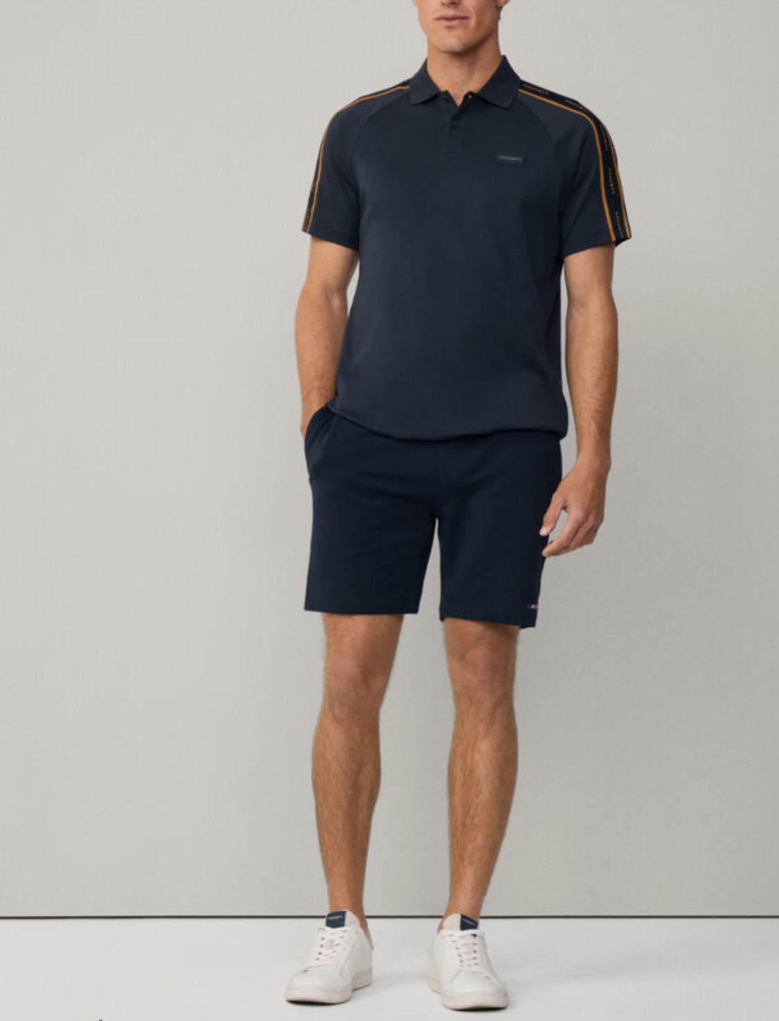 HACKETT CLASSIC FIT SHORT SLEEVE POLO HM563406