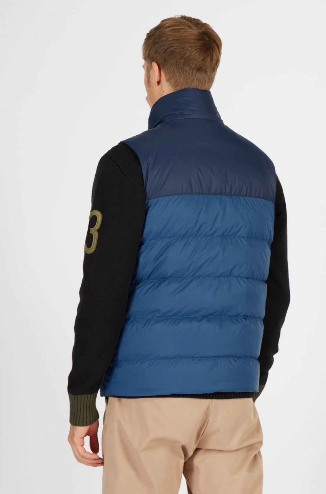 LA MARTINA MAN OUTDOOR VEST NYLON UMO303 GILET Number 4 on breast