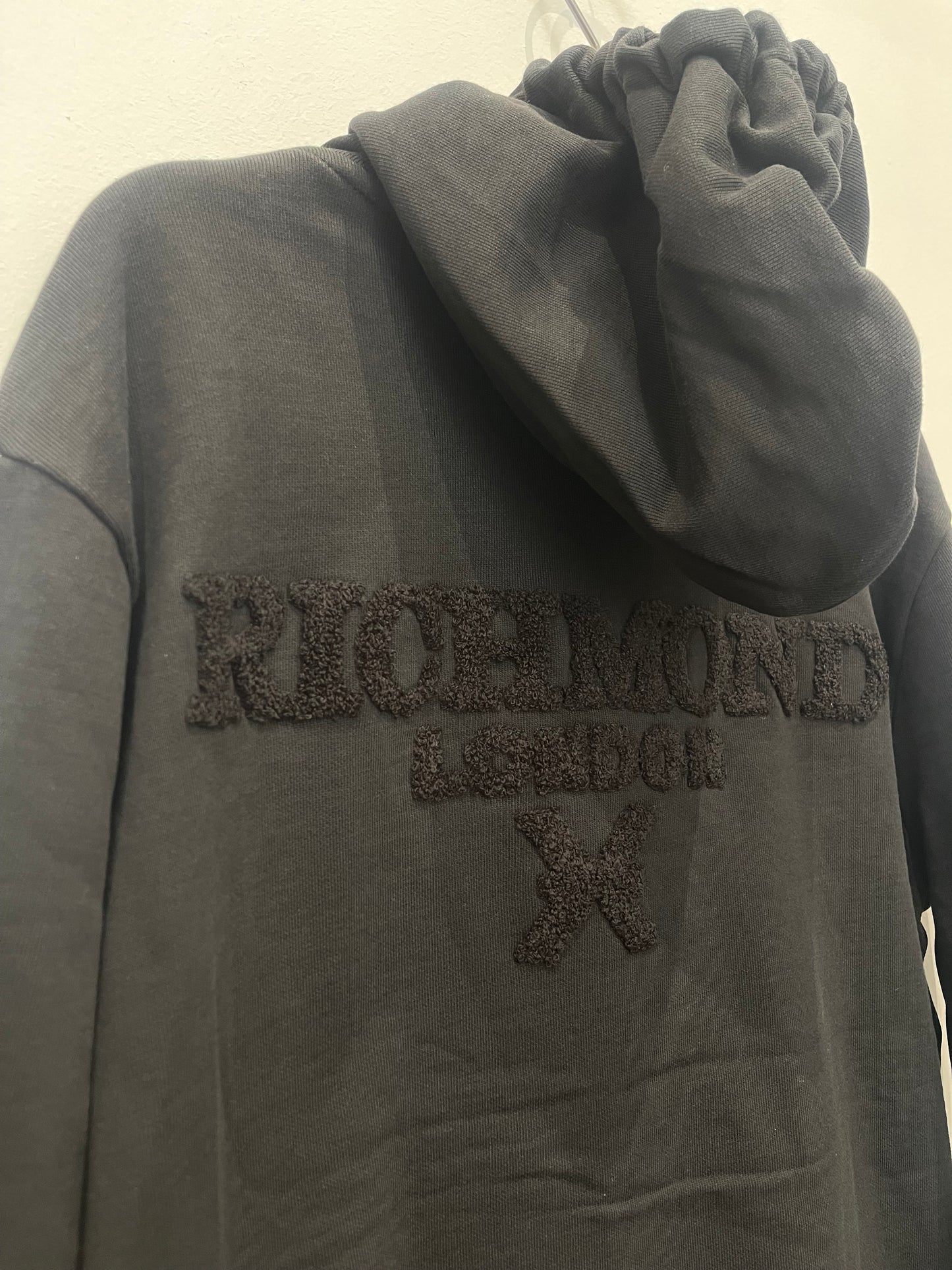 RICHMOND X-cotton sweatshirt with logo on the back and HOODIE UMA25004FE