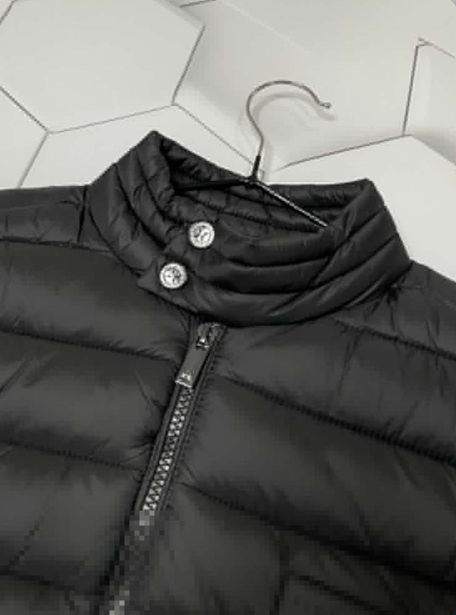 JOHN RICHMOND X QUILTED ZIP - UP GILET UMA25156PI