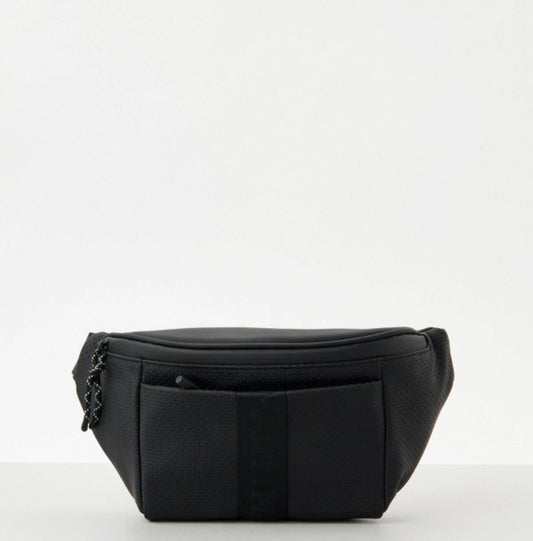 LA MARTINA MAN CROSS BODY BAG BLACK & GREY 50%
