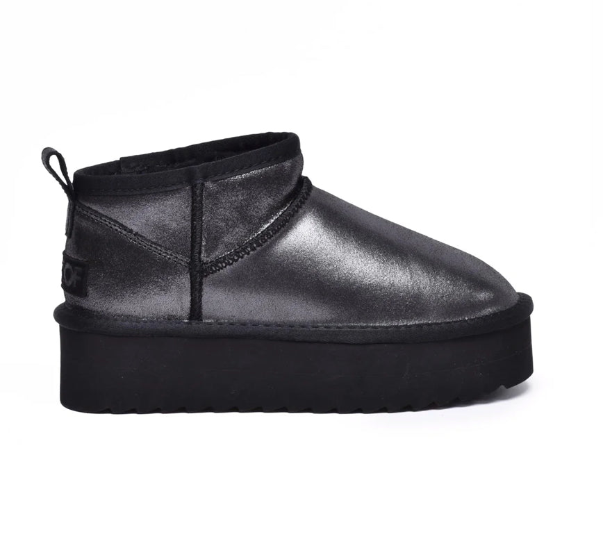 Colors of California Short boot in metal suede