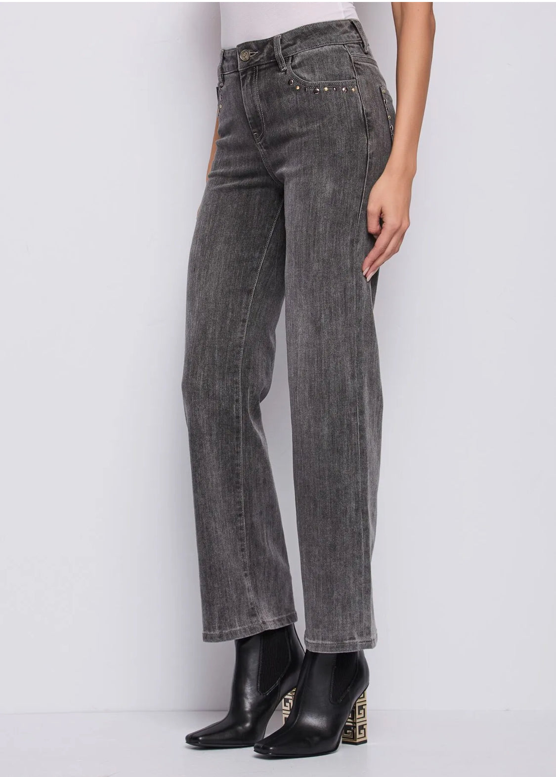 Gaudi women’s studded jeans 521BD26011