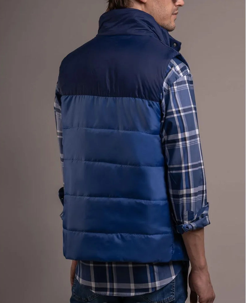 LA MARTINA MAN OUTDOOR VEST NYLON UMO303 GILET Number 4 on breast