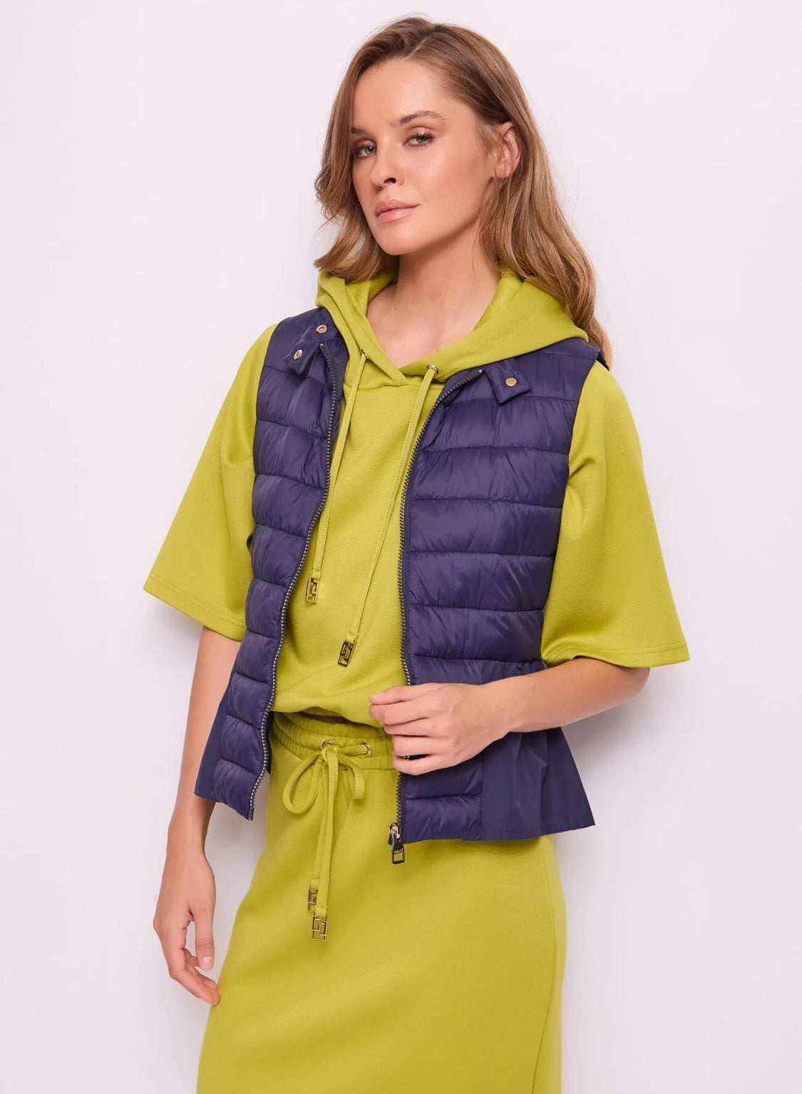 GAUDI WOMEN’S BLUE PADDED NYLON VEST 511BD35003