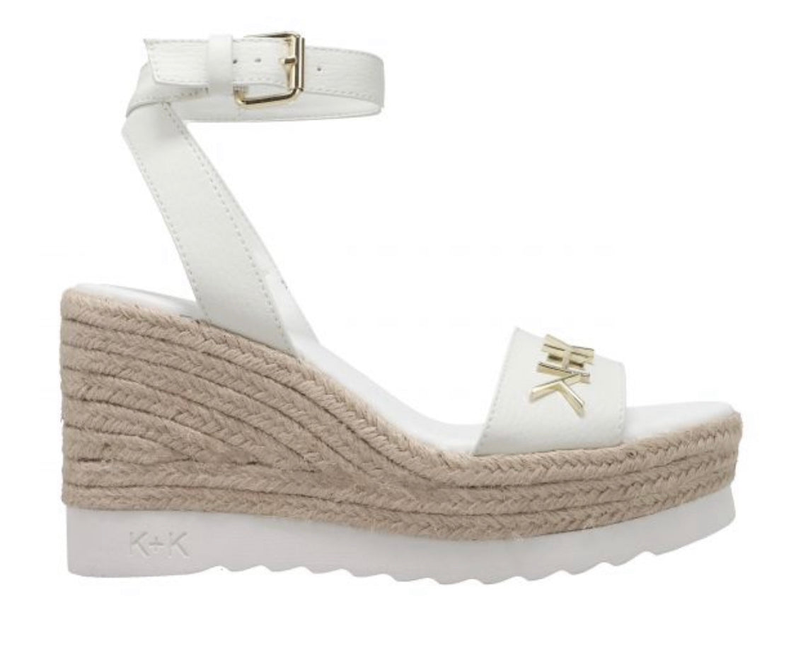 Kendall + Kylie Platform Shoes PRISMATIC 61%