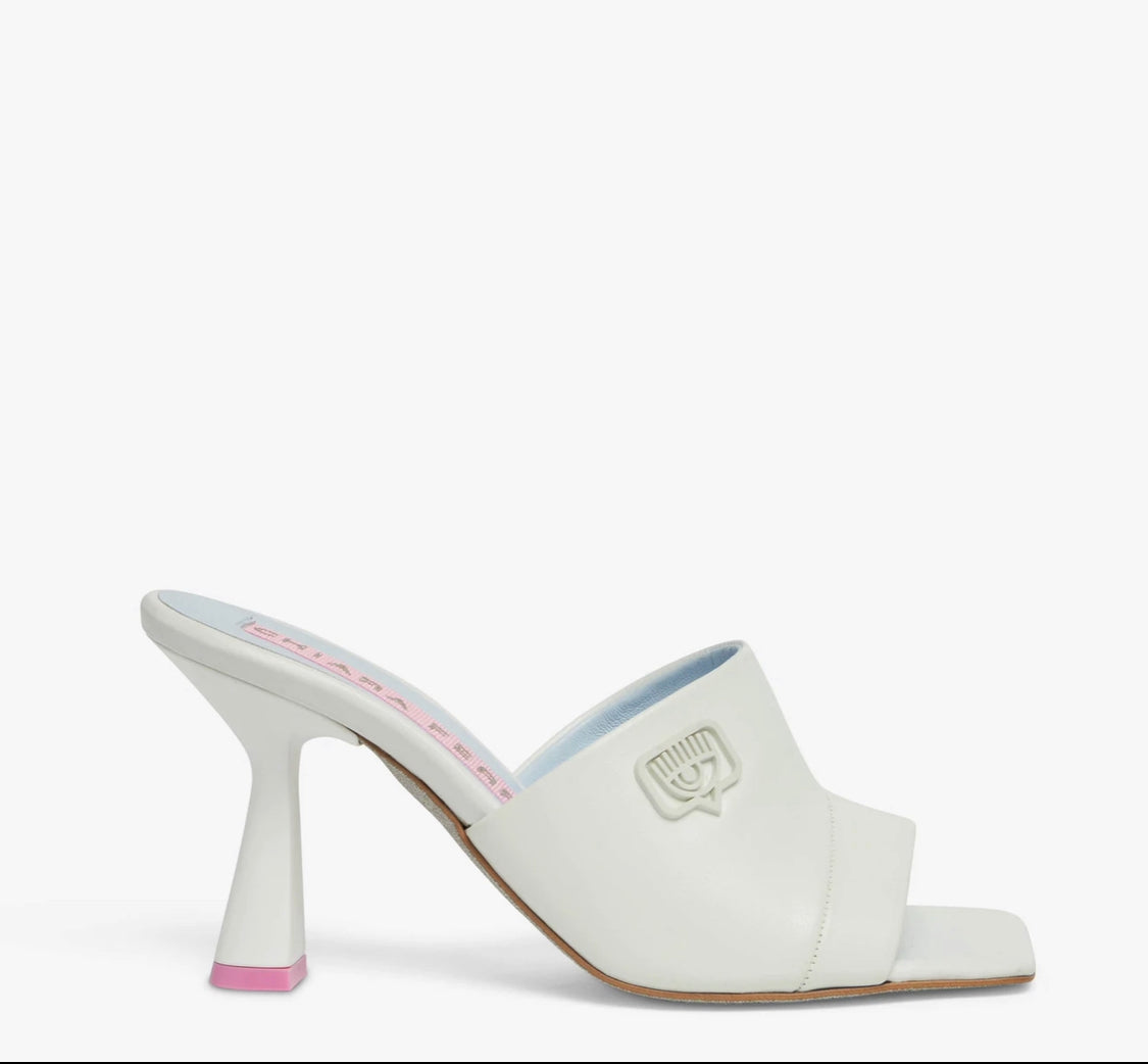 Chiara Ferragni Eyelike Mule Sandals White 62%