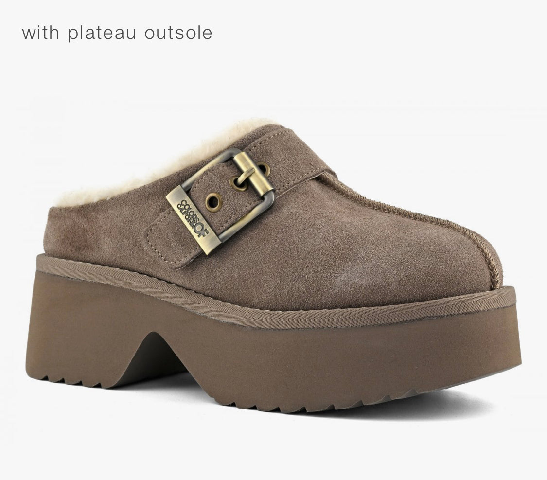 Colors of California Cow suede sabot with plateau outsole HC.HELEN03