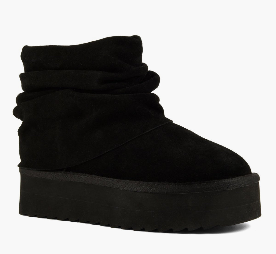 COLORS OF CALIFORNIA YURO
SOFT LEATHER PLATFORM BOOT HC.