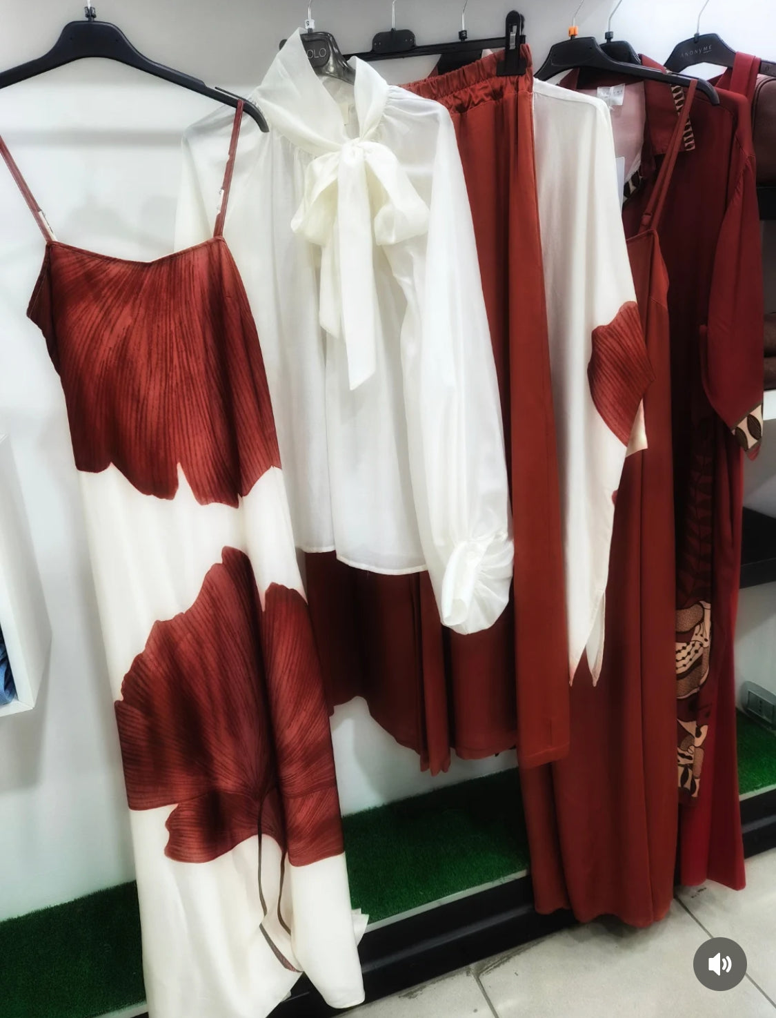ANON LEAF LONGDRESS  A76SD085