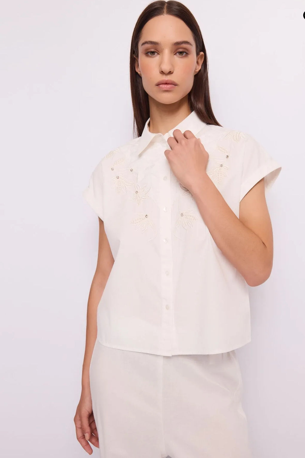 Gaudi Women's white shirt with embroidery and rhinestones 611FD45037
