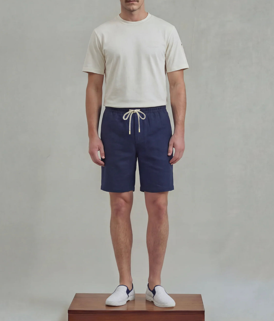 Rivieras AVEIRO
White linen shorts with Drawstring
