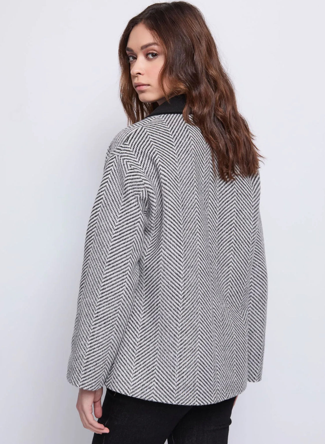 GAUDI WOMEN’S jacquard jacket with gold buttons 521BD35028