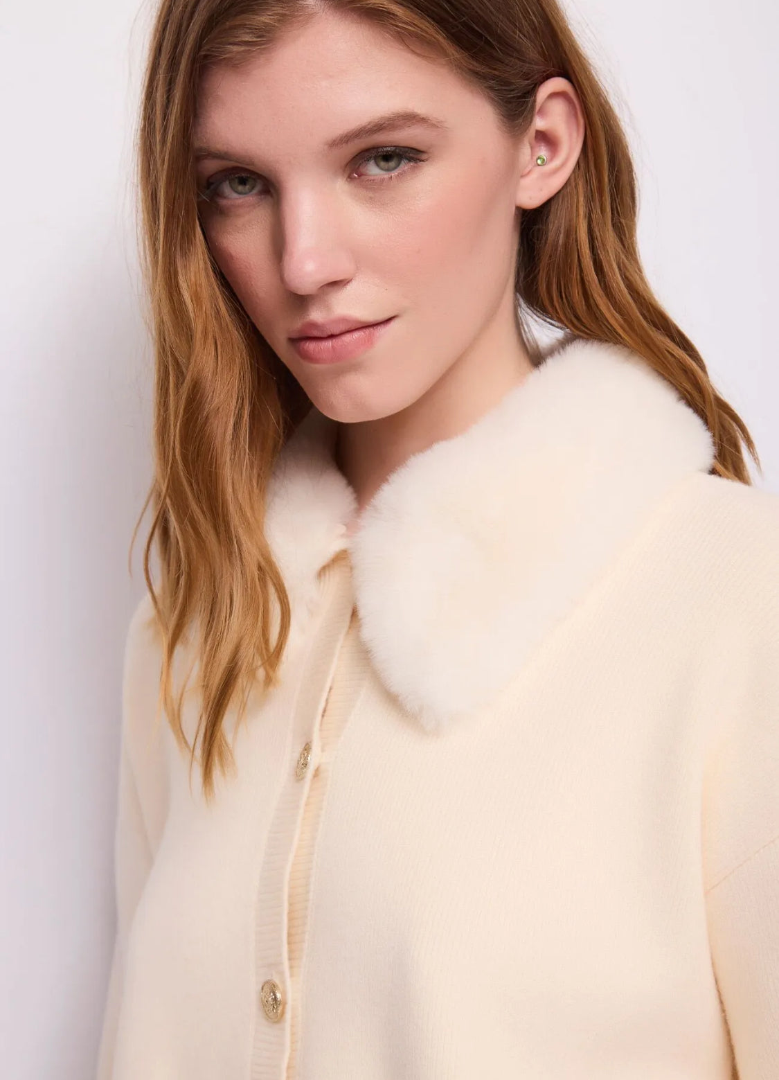 GAUDI Women’s knitted jacket with buttons 621BD33001