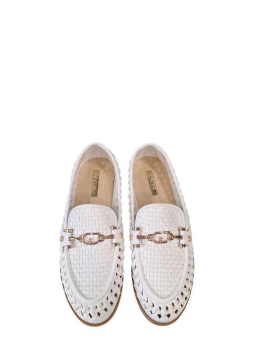 Gaudi white woman’s loafers with perforation V53-64570