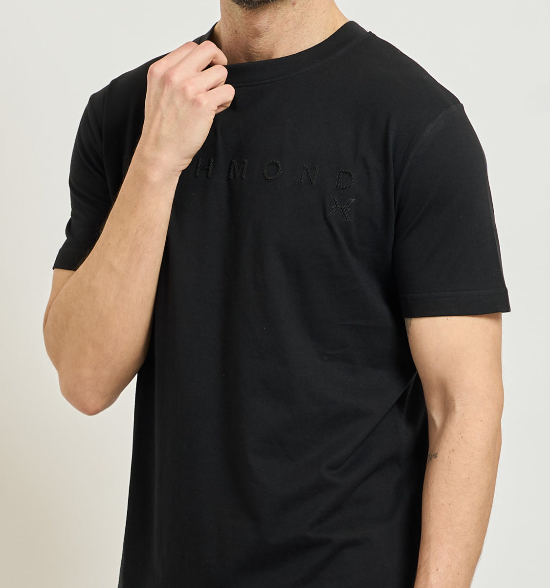 RICHMOND X MAN ROUND NECK UMP26018