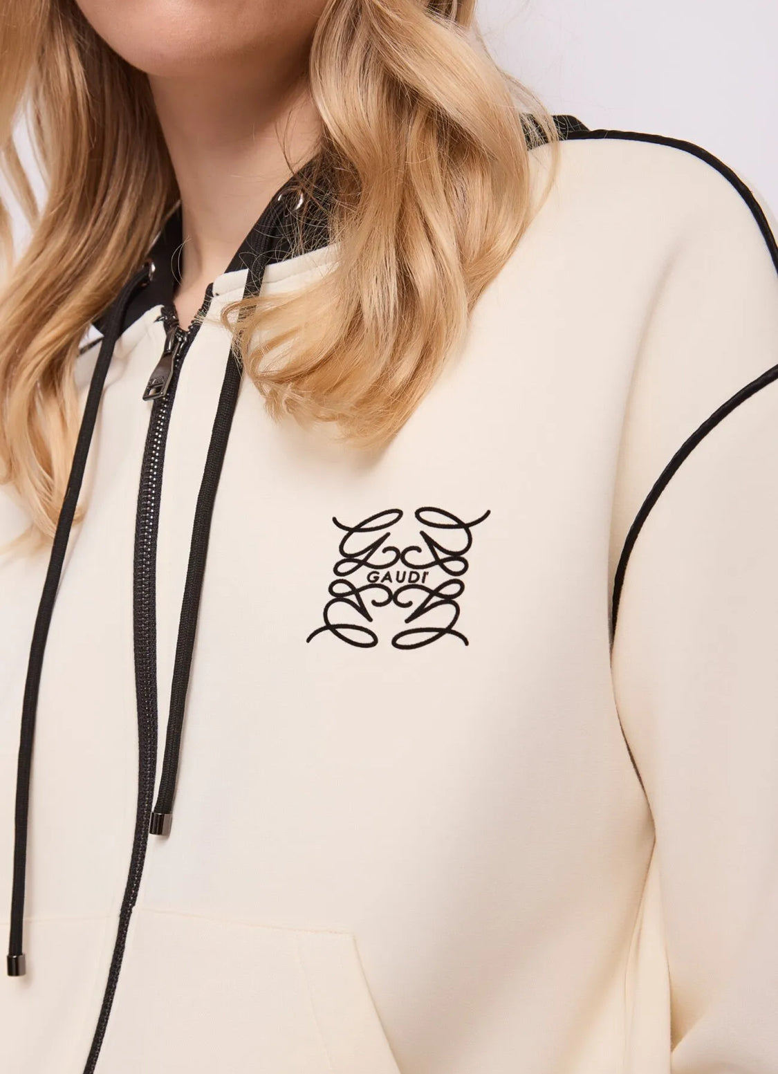 GAUDI White women’s hooded zip-up sweatshirt