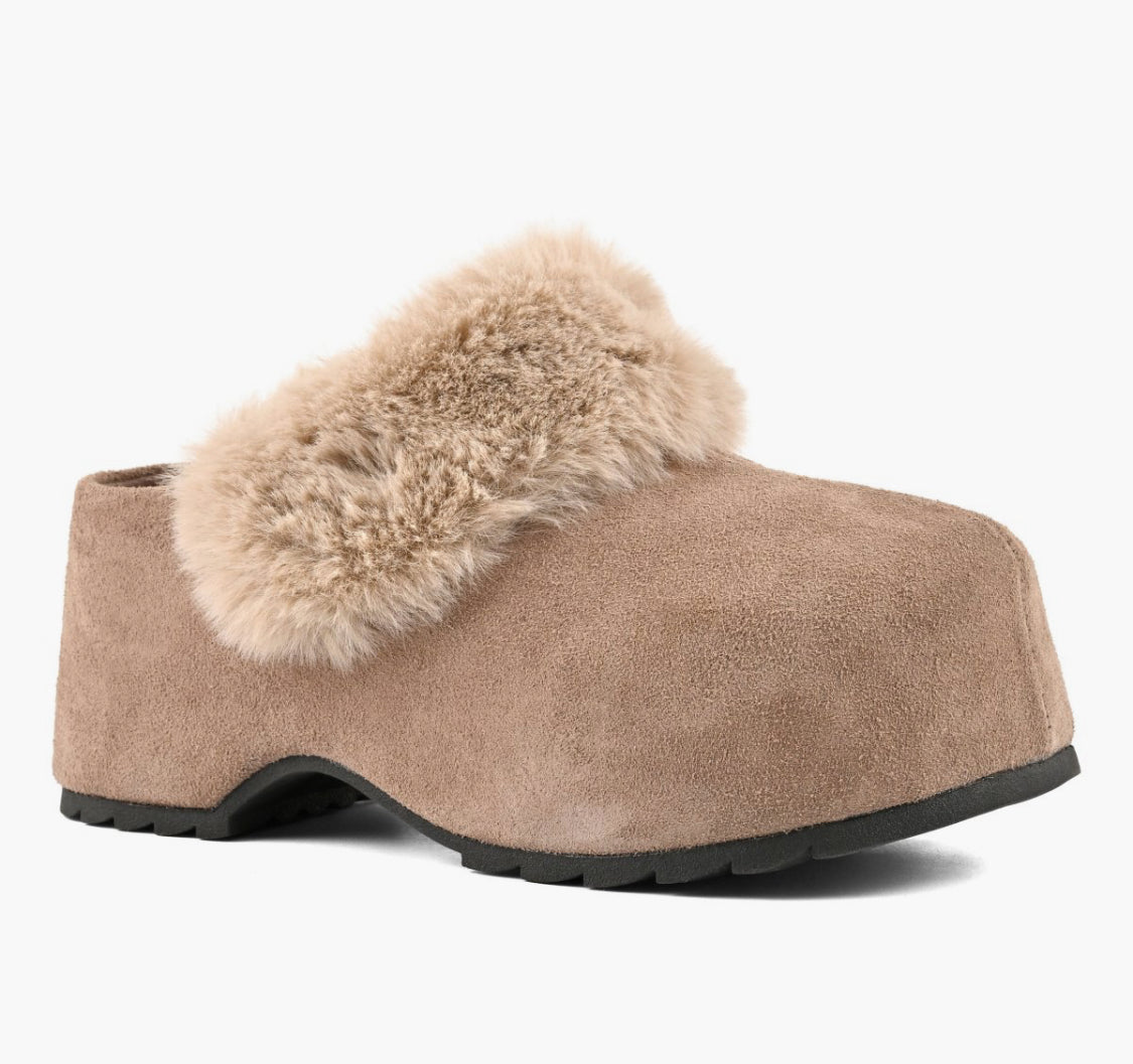 COLORS OF CALIFORNIA HC.SIERRA04 
LEATHER CLOG