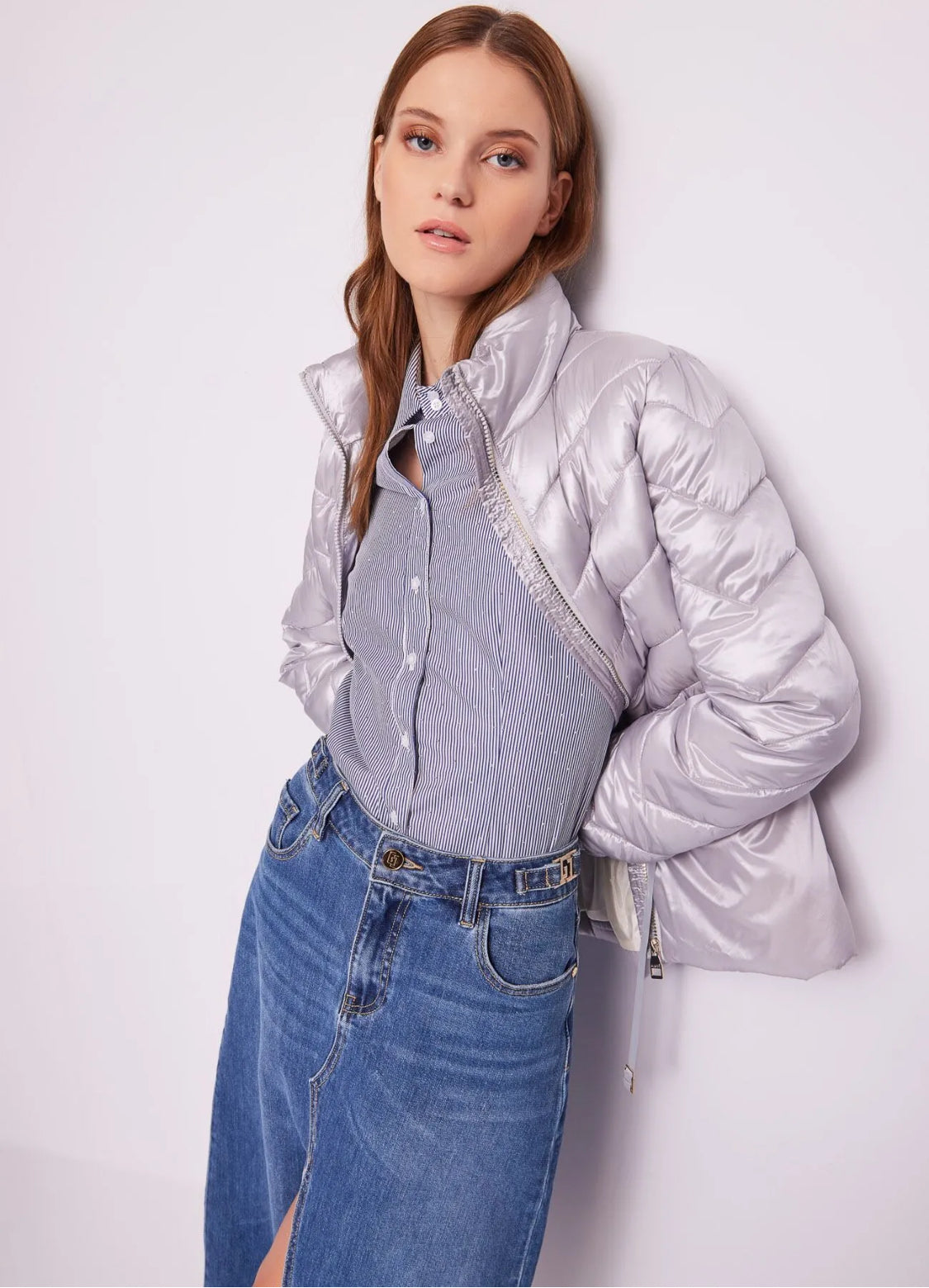 GAUDI Down jacket in lightweight shiny nylon 421BD35004